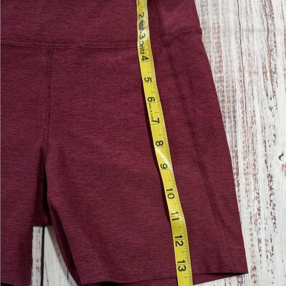 Outdoor Voices Warm Up Short 5" - Picture 5 of 7